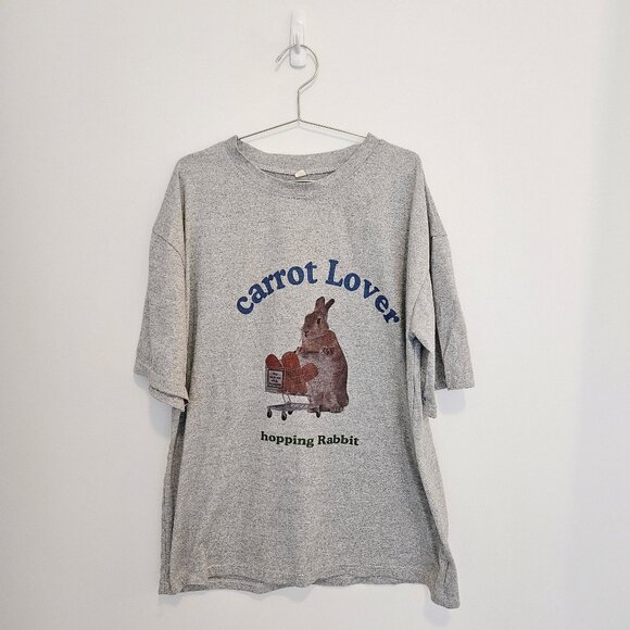 (Last Chance)Grey Carrot Lover T-shirt - Picture 1 of 4